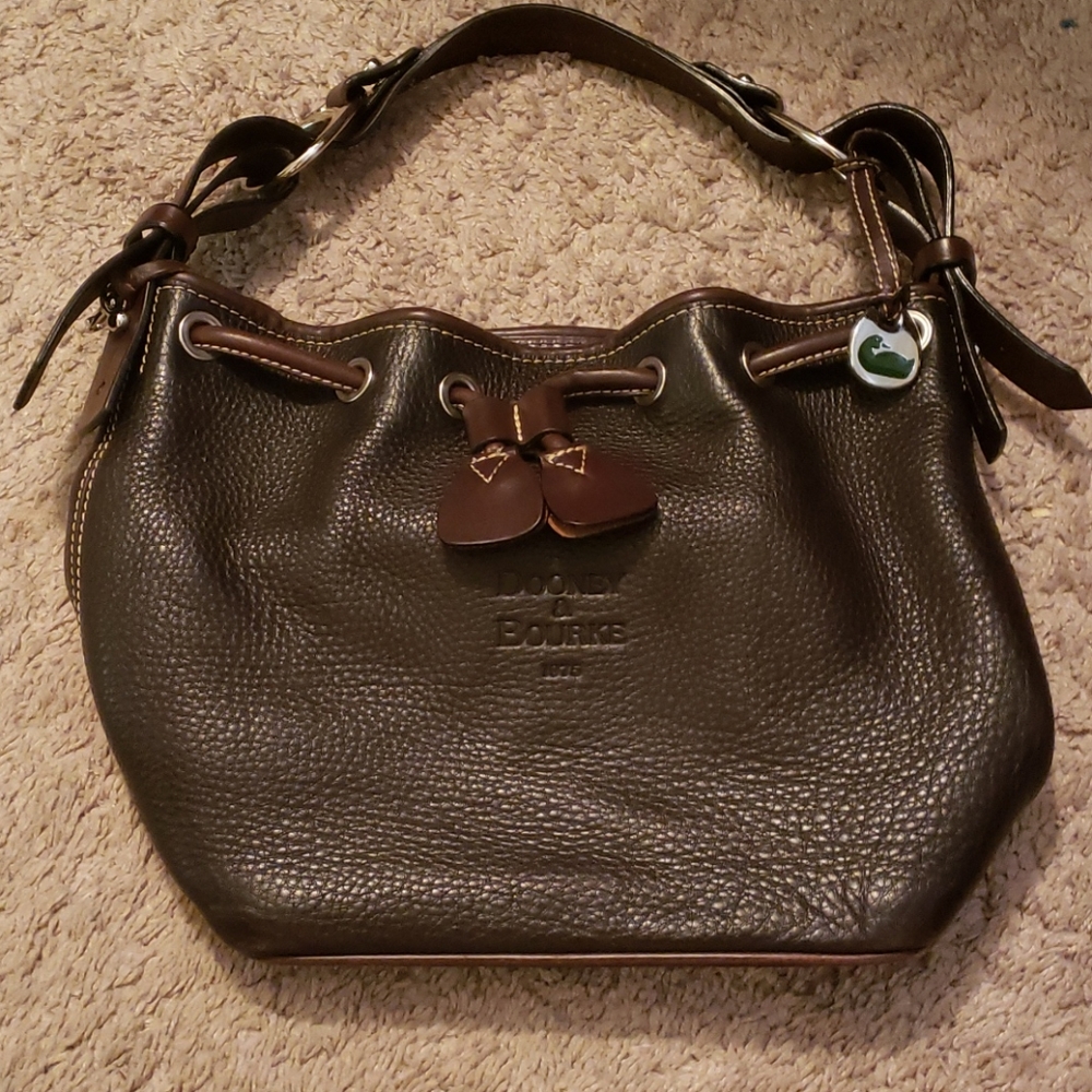 Dooney & Bourke hand bag, brown